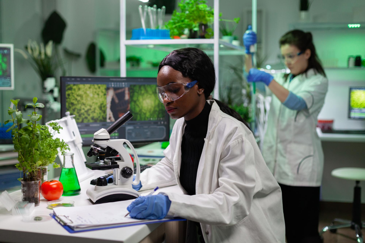 lab technician