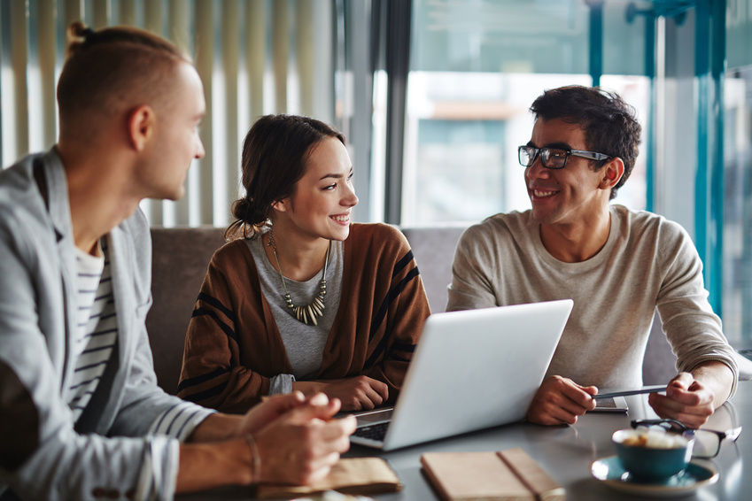 Procurement Management Challenges: Lessons from the Frontlines